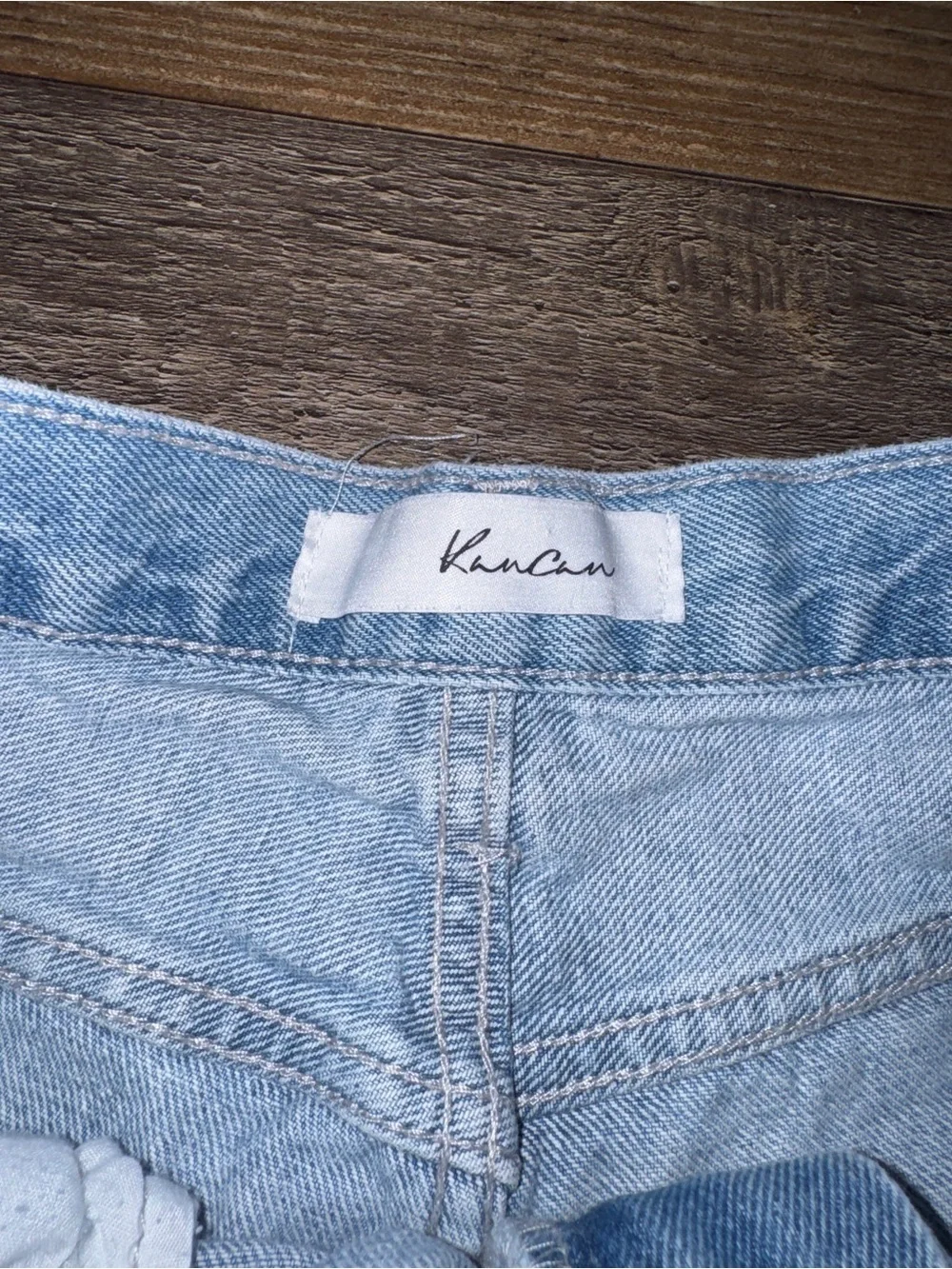 KanCan Distressed Mom Jeans Light Wash High Rise Straight Leg Size 3/25